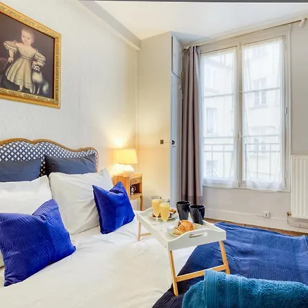 * Le Versaillais*2 Min A Pied Du Chateau *